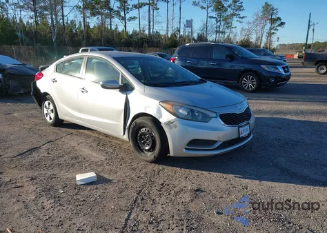 2014 Kia Forte Lx z USA, uszkodzony, nr VIN KNAFK4A60E5066747